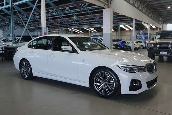 2022 BMW 3 Series 320i M Sport G20