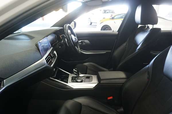 2022 BMW 3 Series 320i M Sport G20