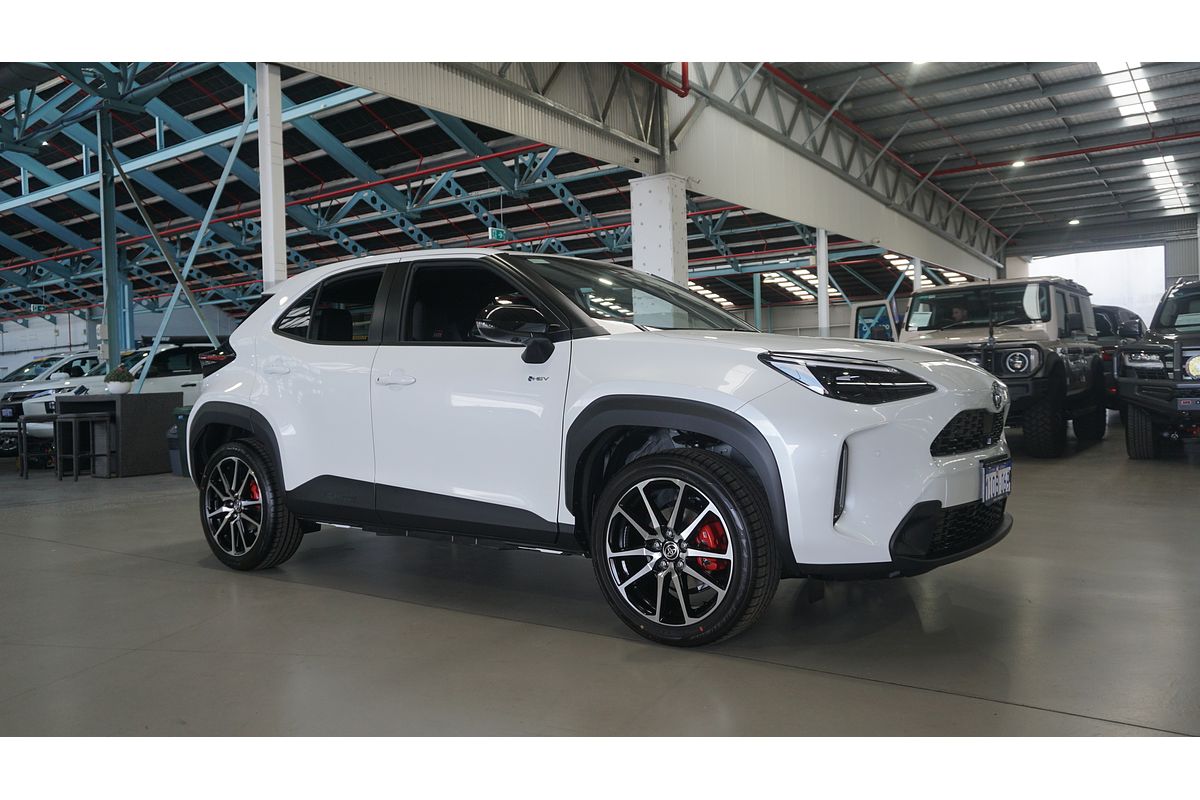2025 Toyota Yaris Cross GR Sport MXPJ10R