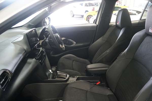 2025 Toyota Yaris Cross GR Sport MXPJ10R