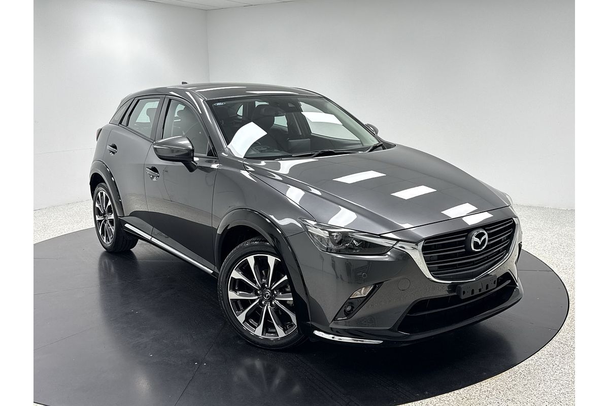 2022 Mazda CX-3 sTouring DK