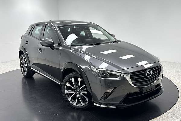 2022 Mazda CX-3 sTouring DK