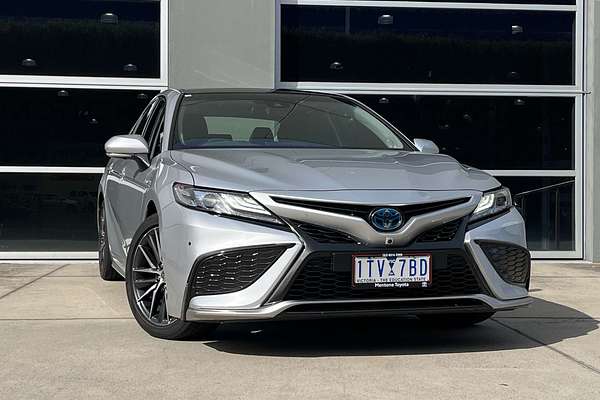 2021 Toyota Camry SL AXVH70R
