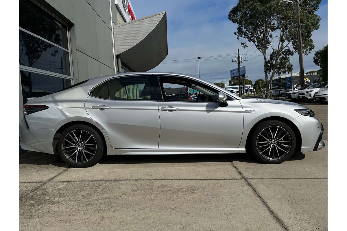 2021 Toyota Camry SL AXVH70R