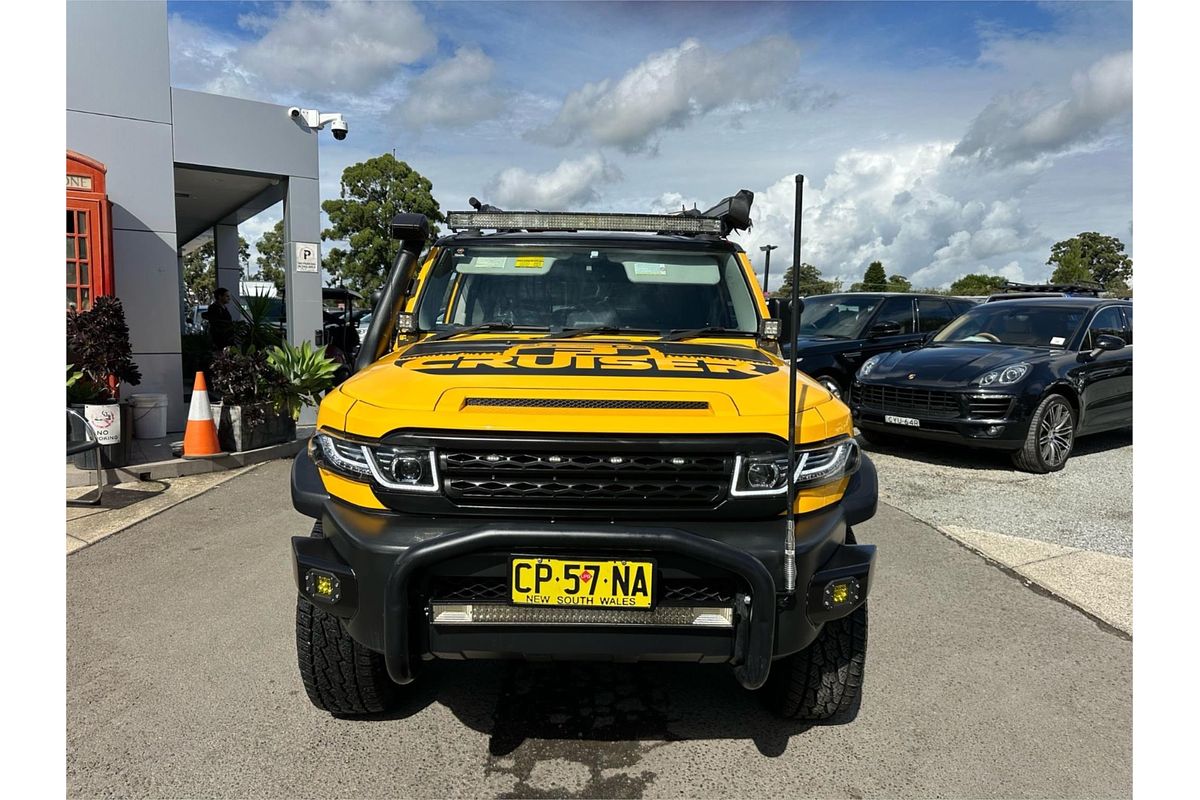 2011 Toyota FJ Cruiser GSJ15R