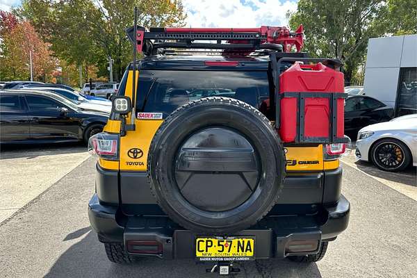 2011 Toyota FJ Cruiser GSJ15R