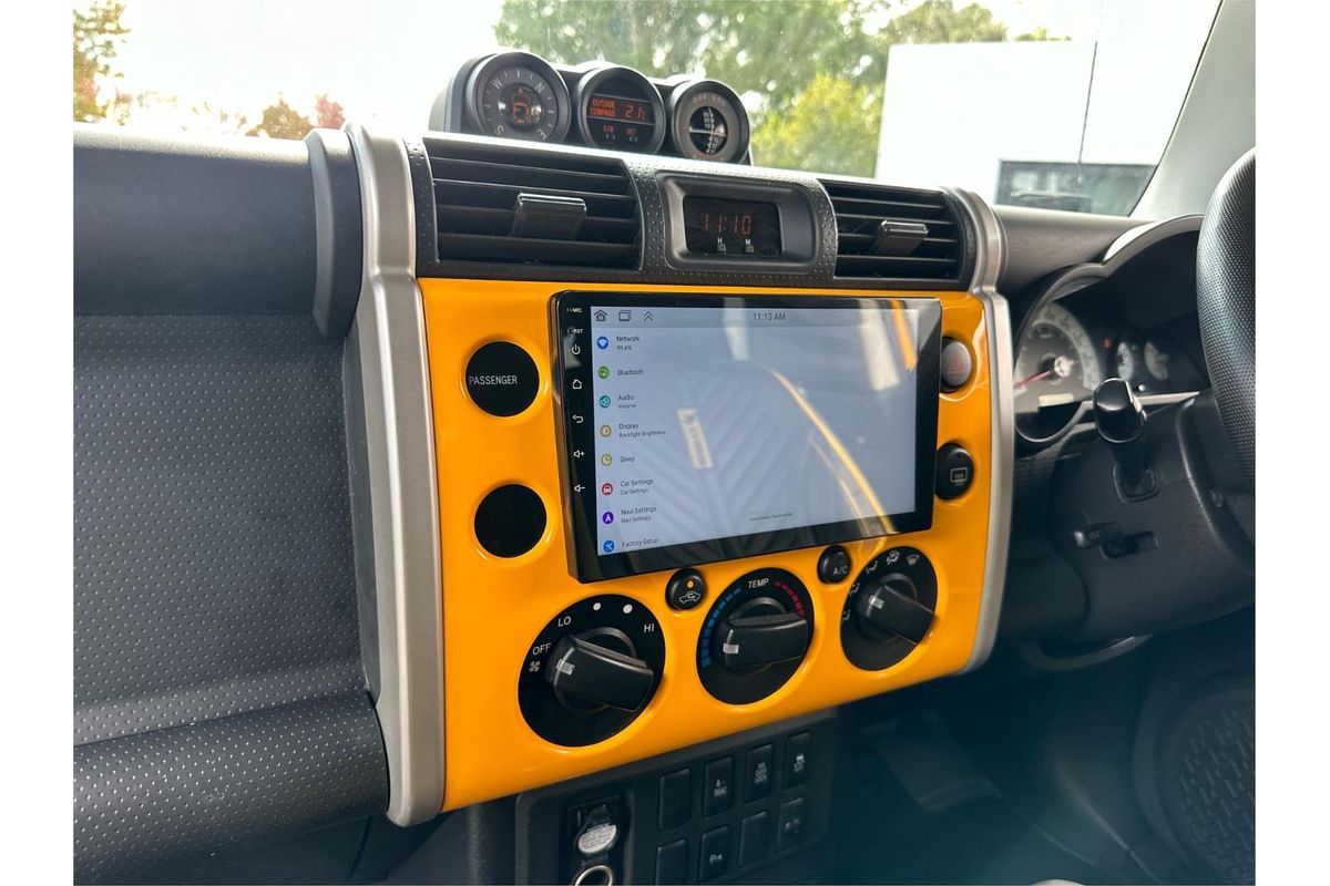 2011 Toyota FJ Cruiser GSJ15R