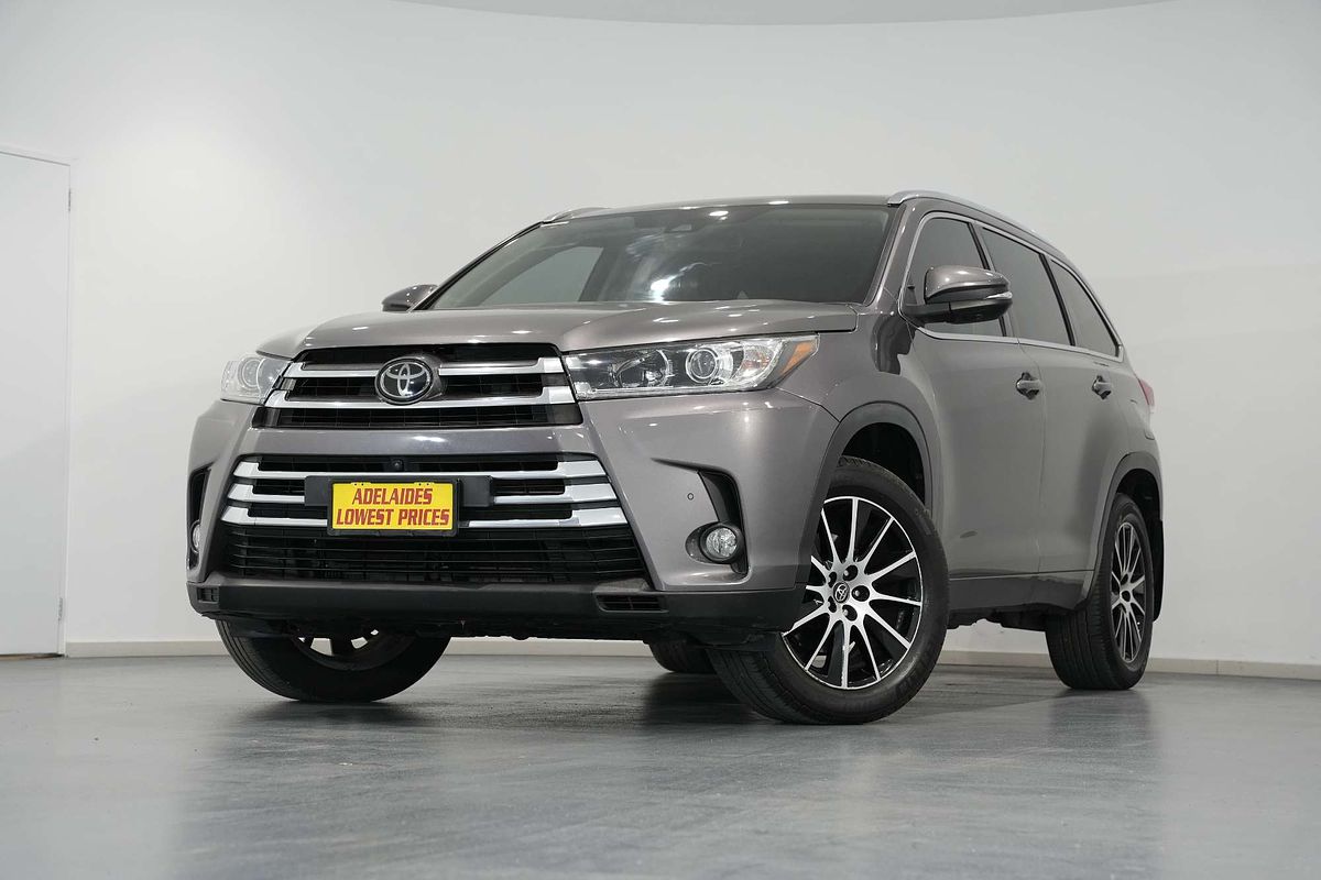 2017 Toyota Kluger Grande GSU55R