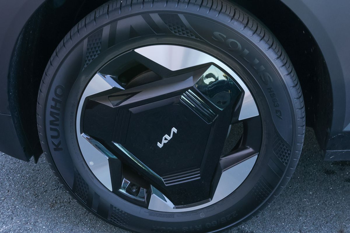 2025 Kia EV5 Air Long Range OVc