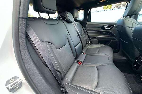 2021 Jeep Compass S-Limited M6