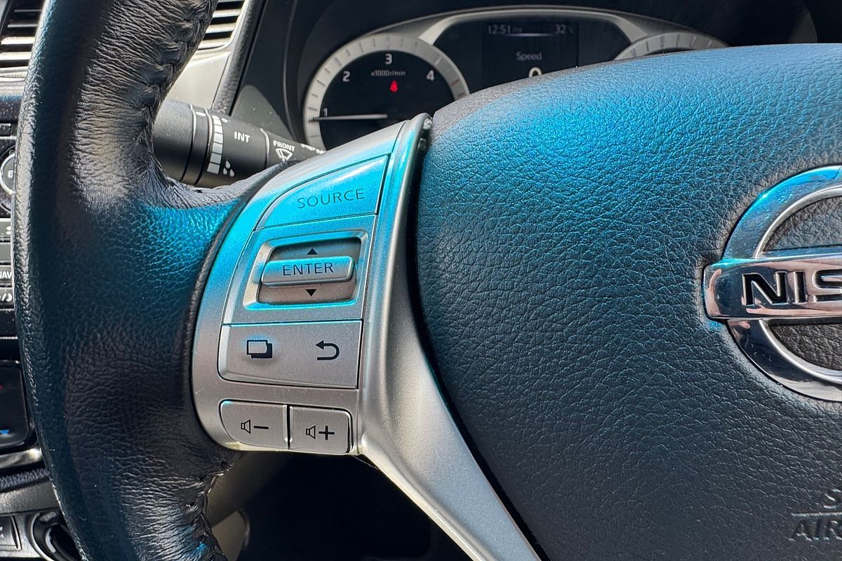 2017 Nissan Navara ST-X D23 Series 2 4X4