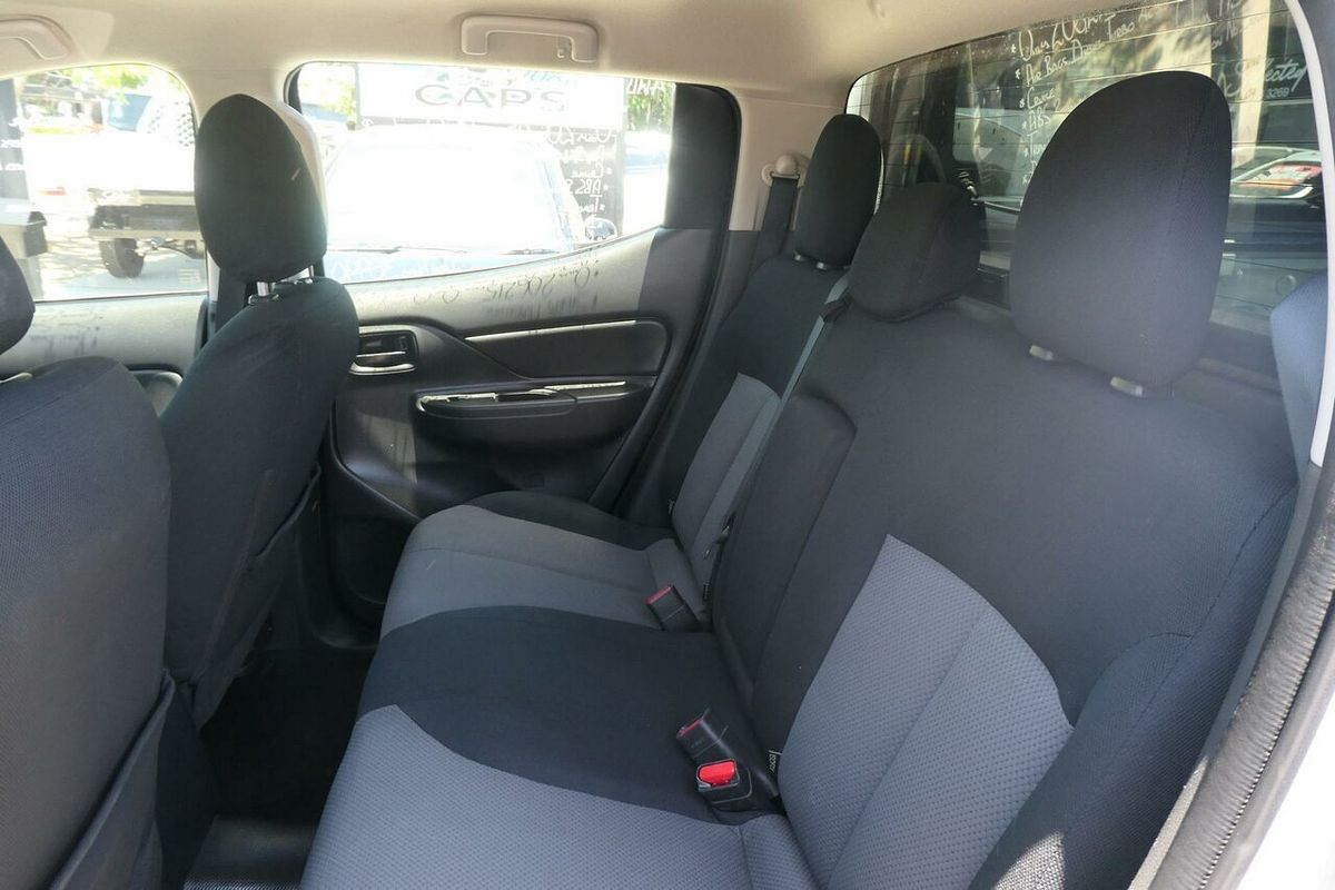 2019 Mitsubishi Triton GLX ADAS MR 4X4