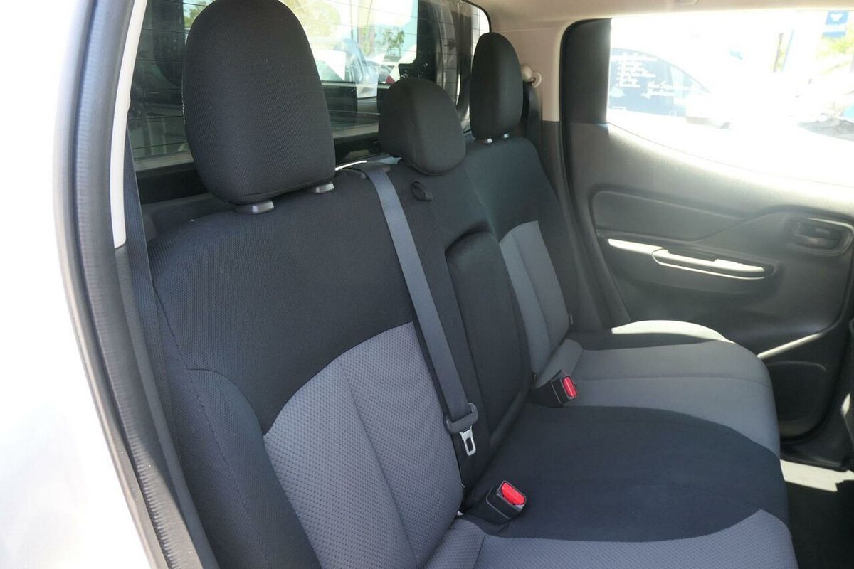 2019 Mitsubishi Triton GLX ADAS MR 4X4