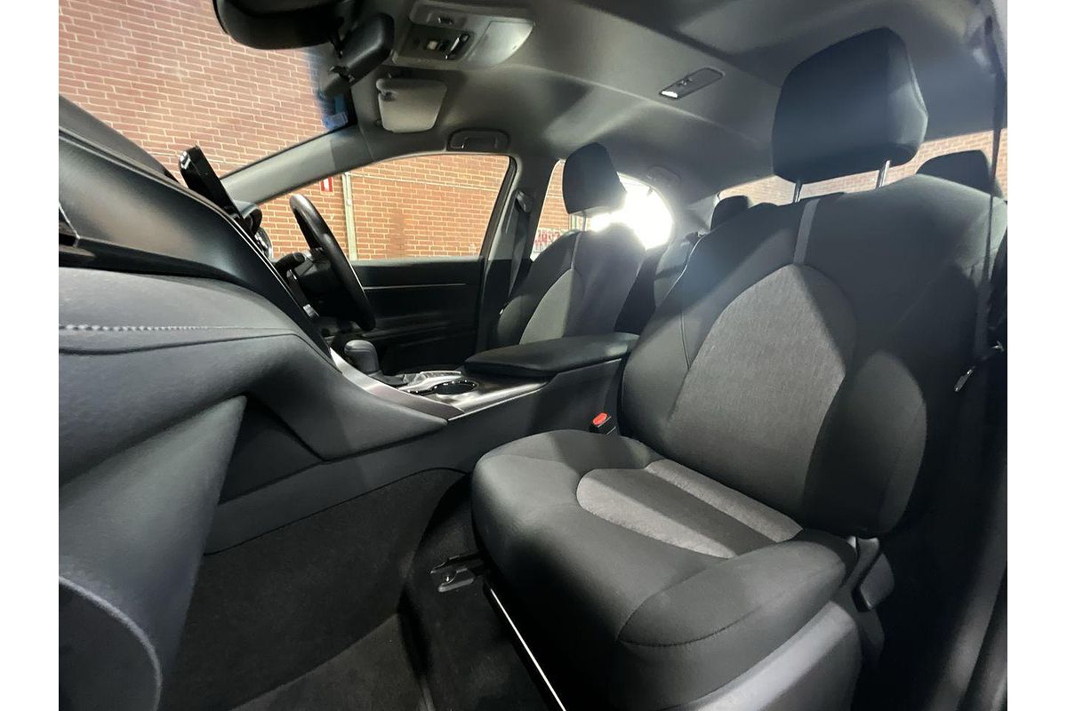 2024 Toyota Camry Ascent AXVH70R