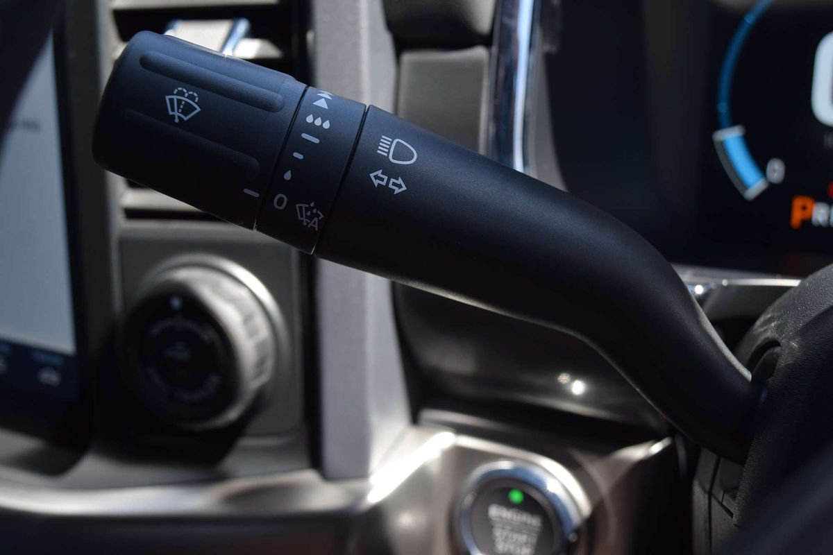 2023 Ford F-150 Lariat 4X4 SWB