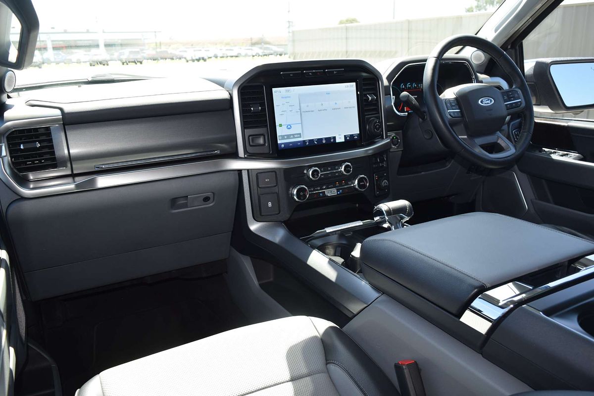 2023 Ford F-150 Lariat  4X4 SWB