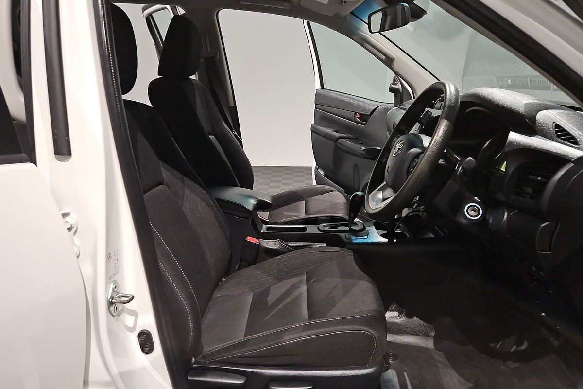 2022 Toyota Hilux SR GUN126R 4X4