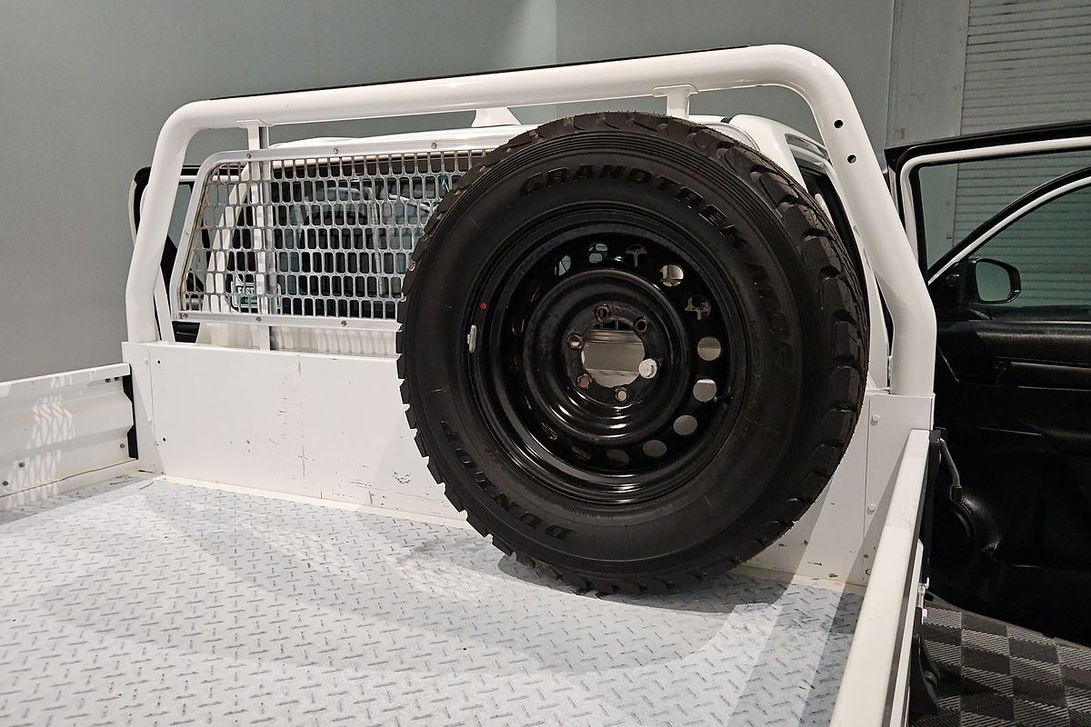 2022 Toyota Hilux SR GUN126R 4X4
