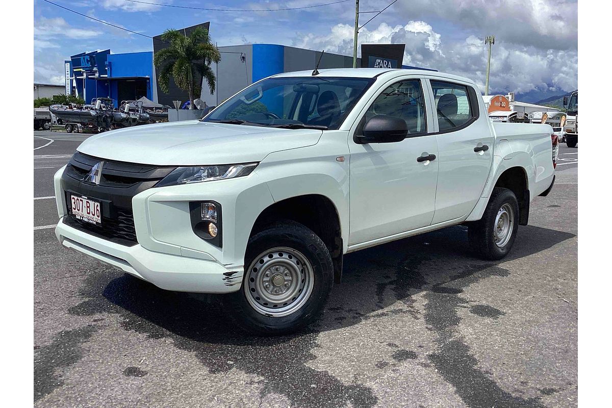 2020 Mitsubishi Triton GLX MR 4X4