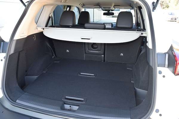 2023 Nissan X-TRAIL ST-L T33