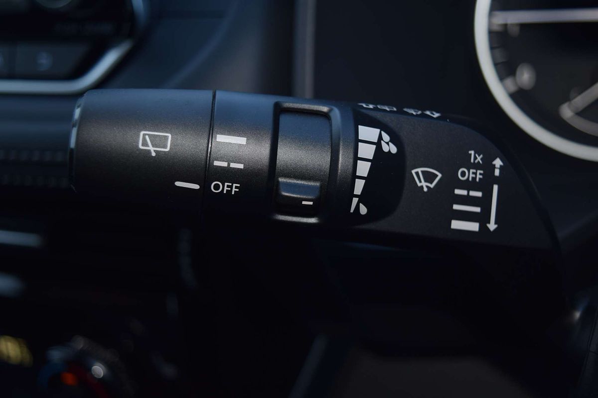 2023 Nissan X-TRAIL ST-L T33