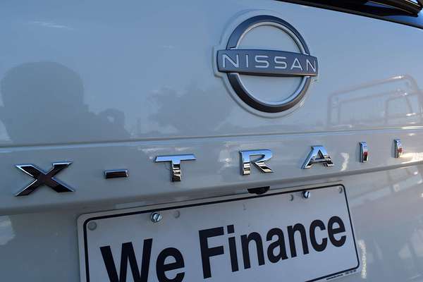 2023 Nissan X-TRAIL ST-L T33