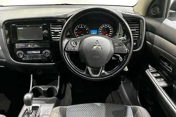 2016 Mitsubishi Outlander LS ZK