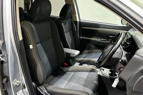 2016 Mitsubishi Outlander LS ZK