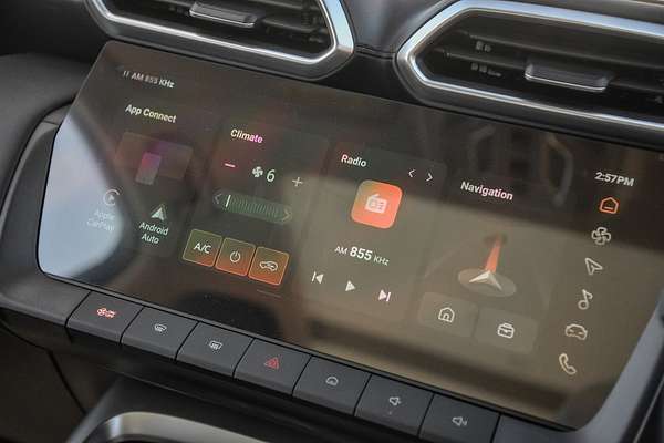 2025 MG ZS Essence Hybrid+ ZS32