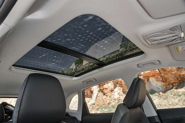 2025 MG ZS Essence Hybrid+ ZS32