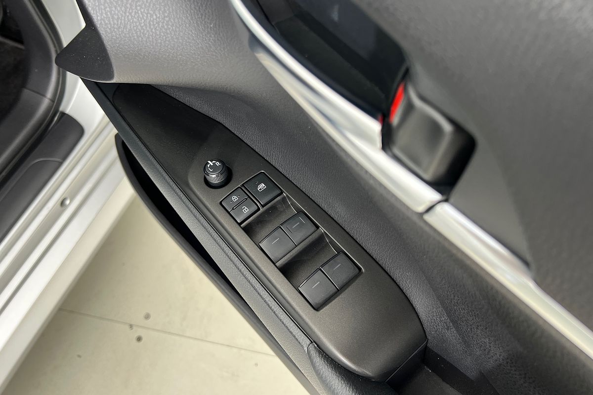 2022 Toyota Camry Ascent AXVH70R