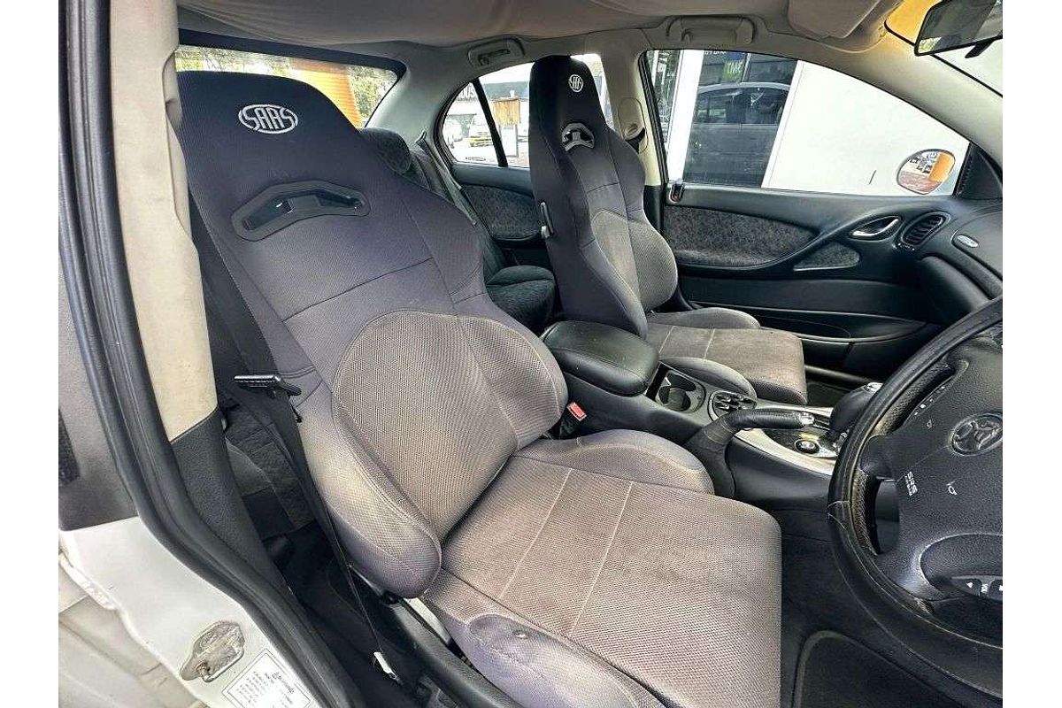 2001 Holden Calais  VX