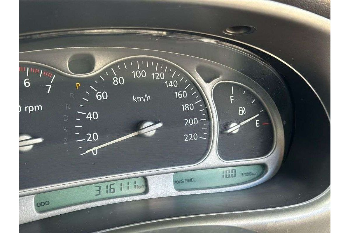 2001 Holden Calais  VX