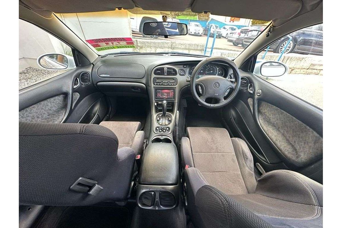 2001 Holden Calais  VX