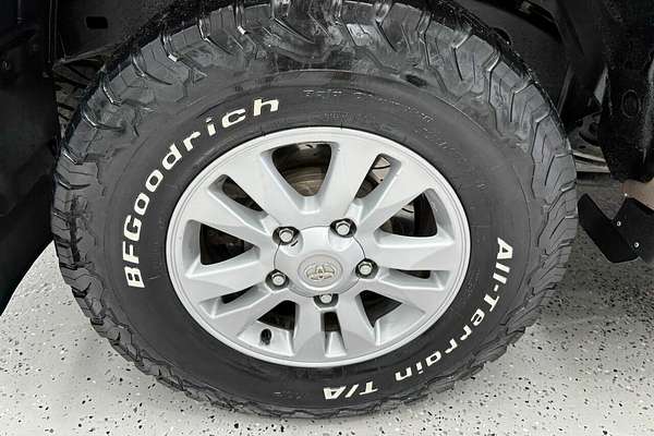 2009 Toyota Landcruiser GXL VDJ200R
