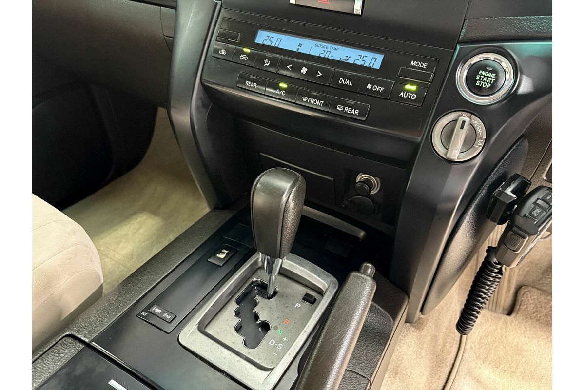 2009 Toyota Landcruiser GXL VDJ200R
