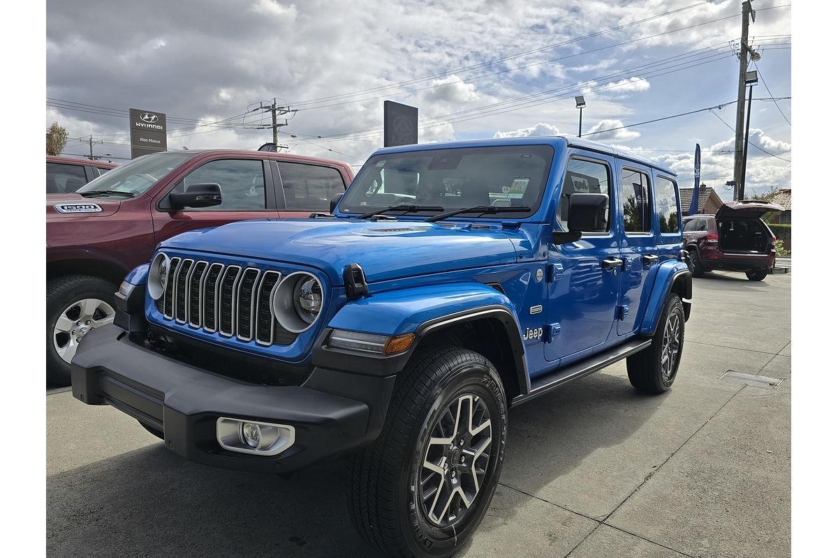 2024 Jeep Wrangler Unlimited Overland JL
