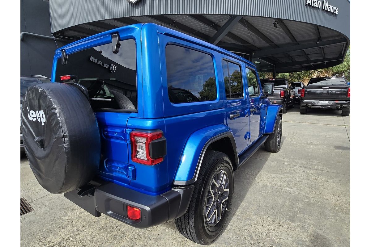 2024 Jeep Wrangler Unlimited Overland JL