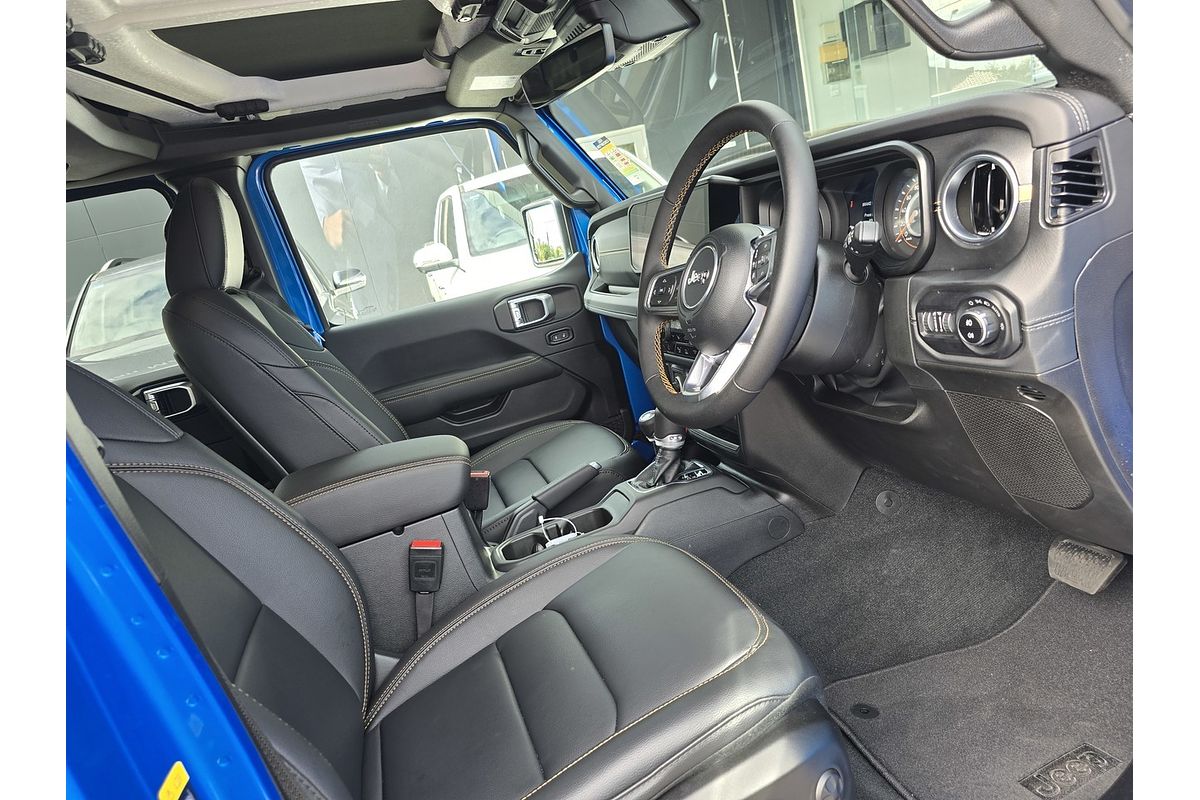 2024 Jeep Wrangler Unlimited Overland JL