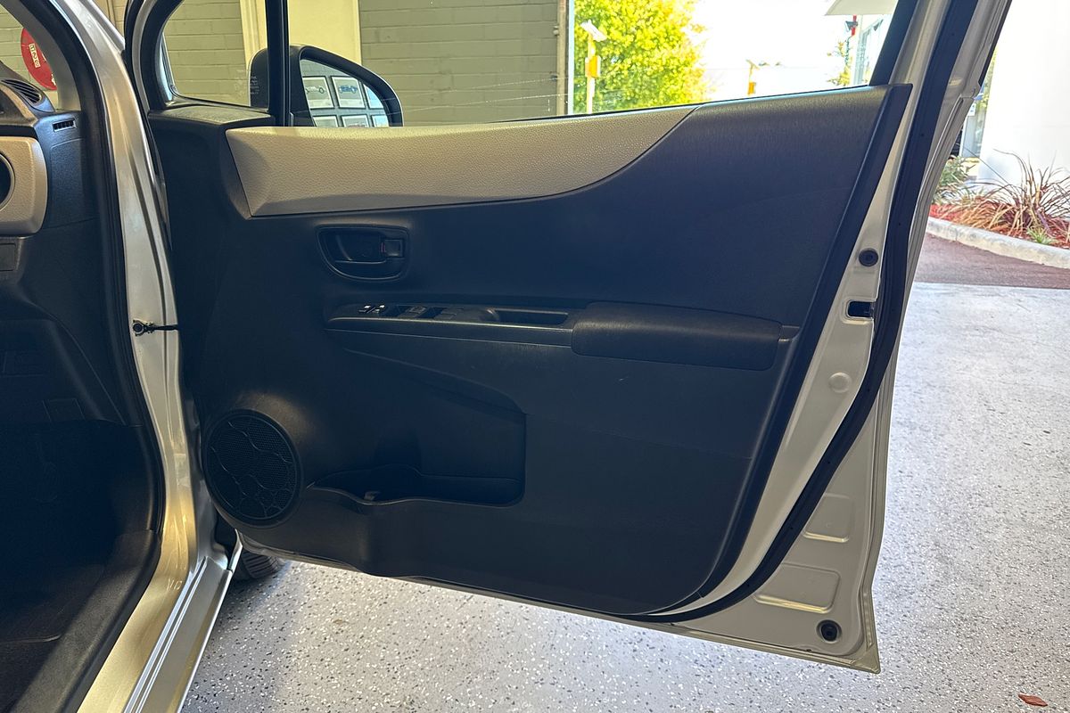 2012 Toyota Yaris YR NCP130R