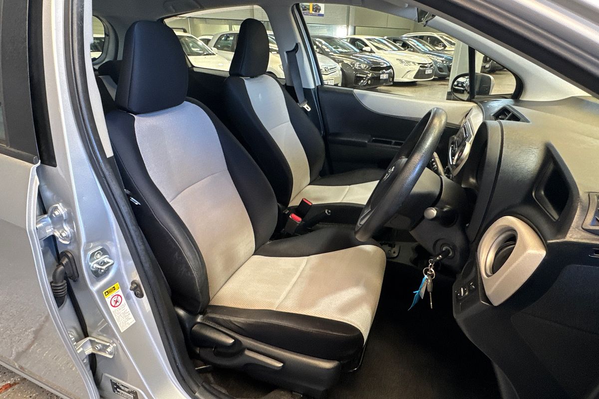 2012 Toyota Yaris YR NCP130R