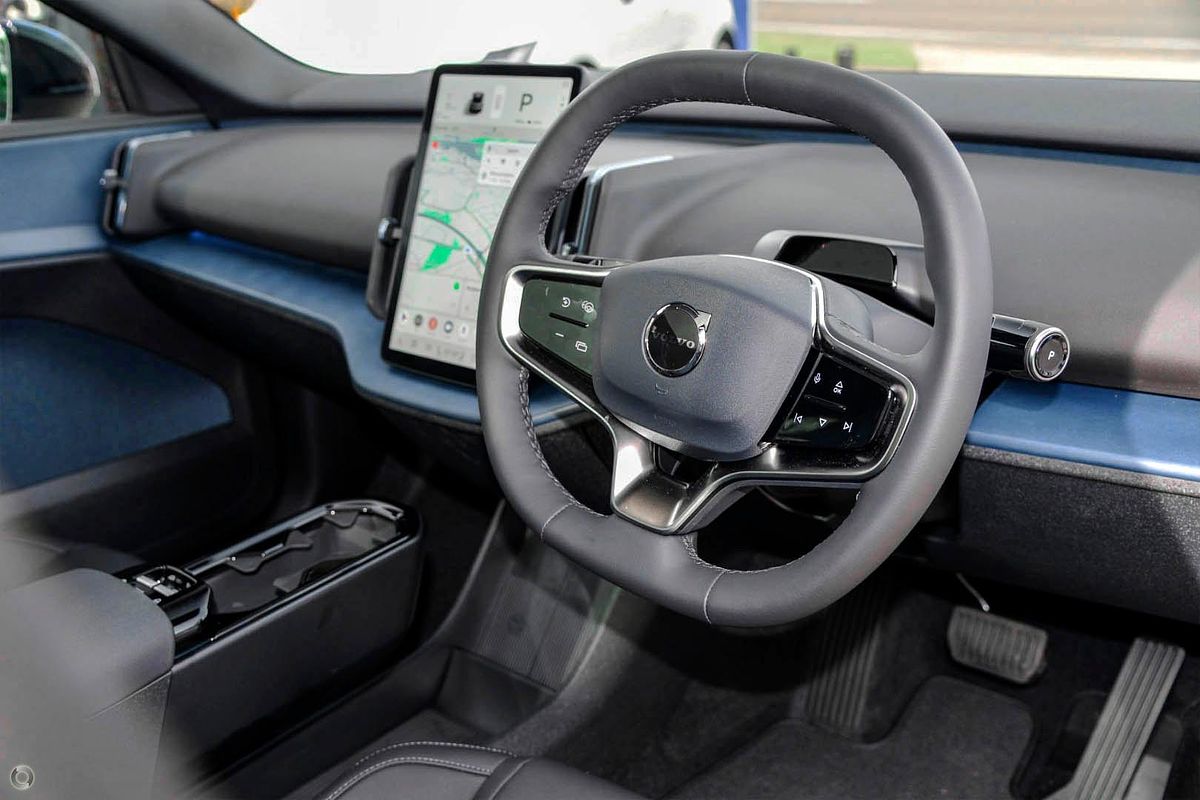 2025 Volvo EX30 Twin Motor Performance Ultra