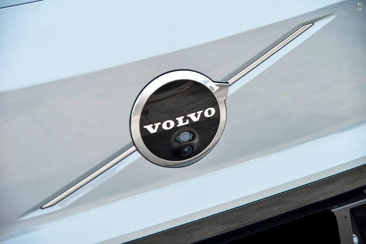 2025 Volvo EX30 Twin Motor Performance Ultra