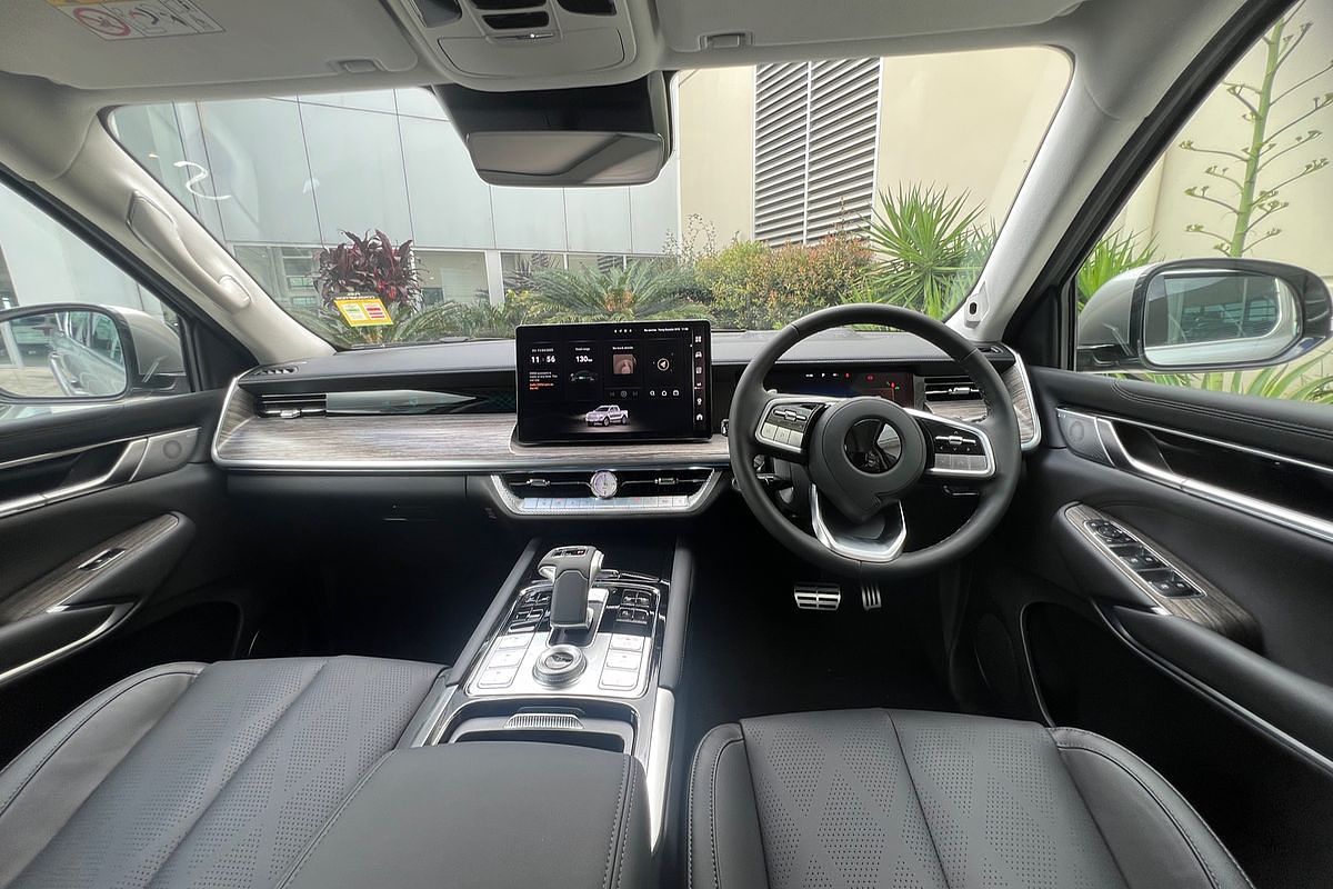 2025 GWM Cannon Alpha Ultra Hybrid P05 4X4