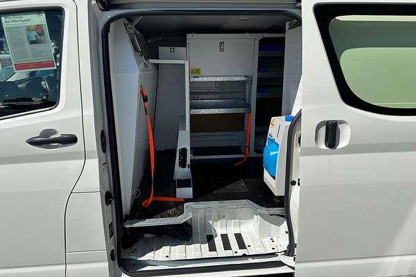 2021 Toyota Hiace
