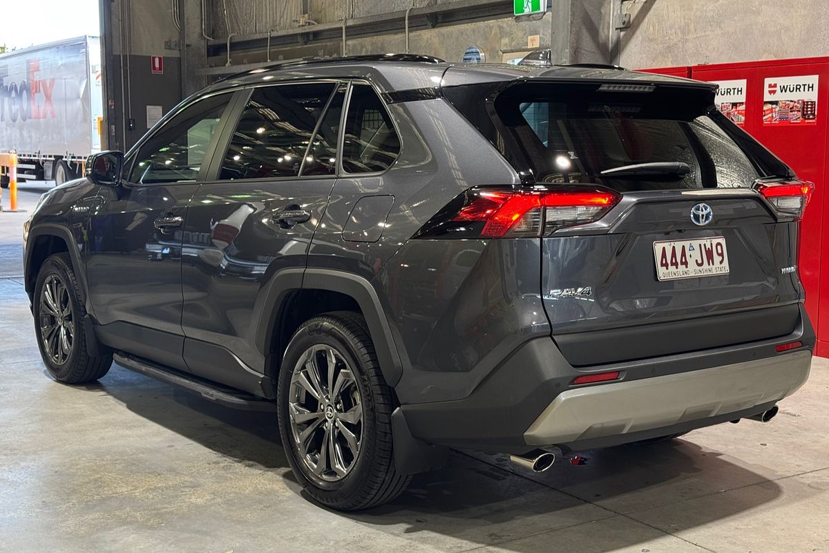 2024 Toyota RAV4 GXL AXAH52R