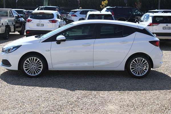 2016 Holden Astra R BK