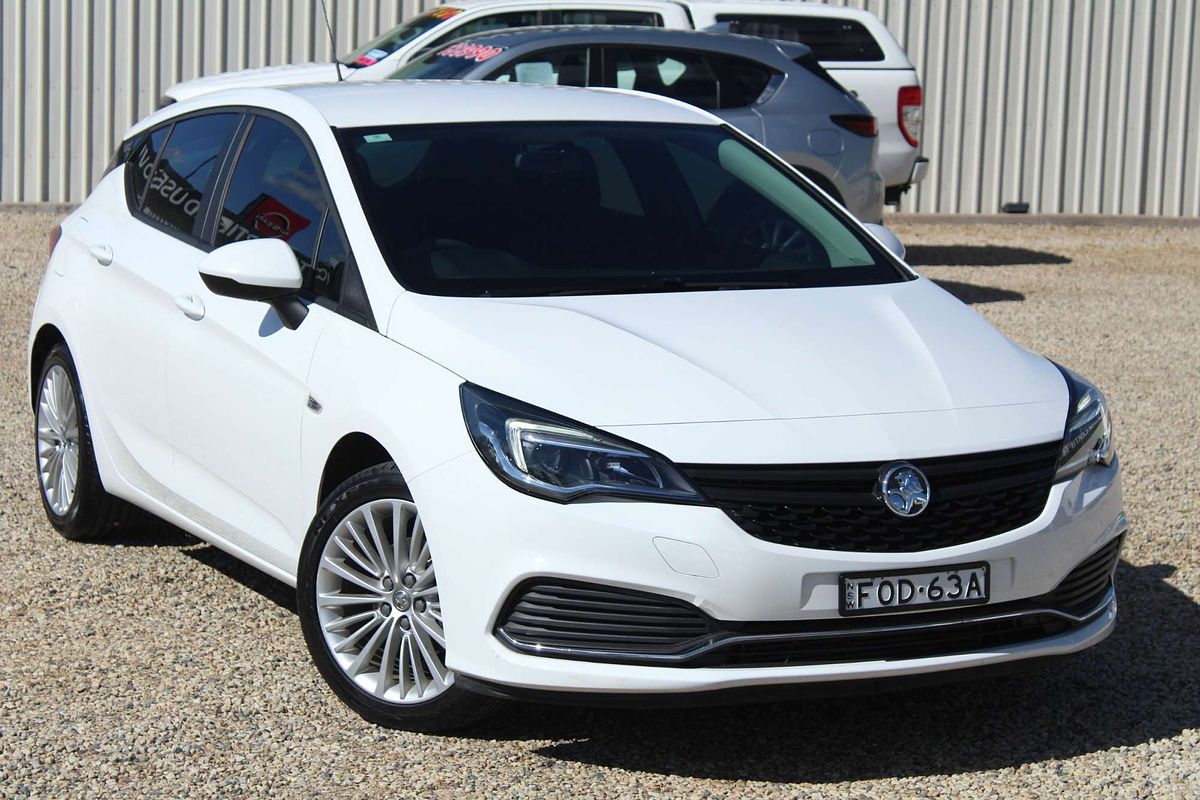 2016 Holden Astra R BK
