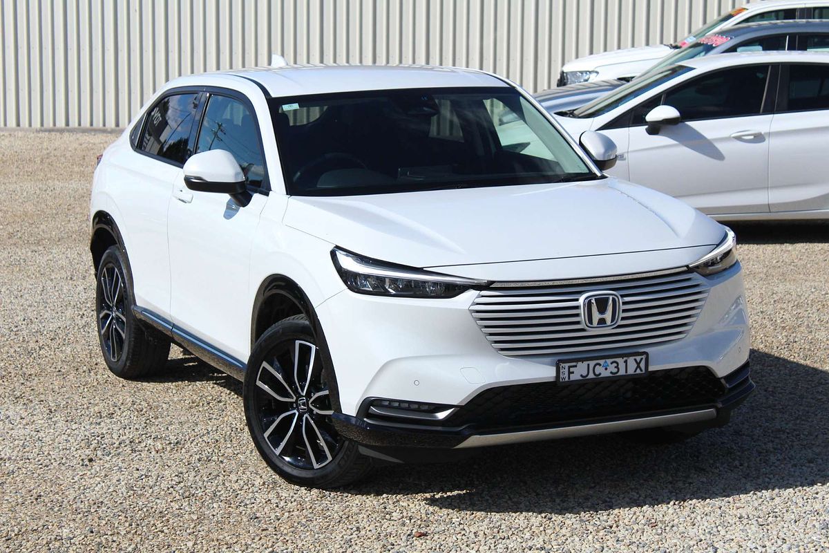 2023 Honda HR-V e:HEV L