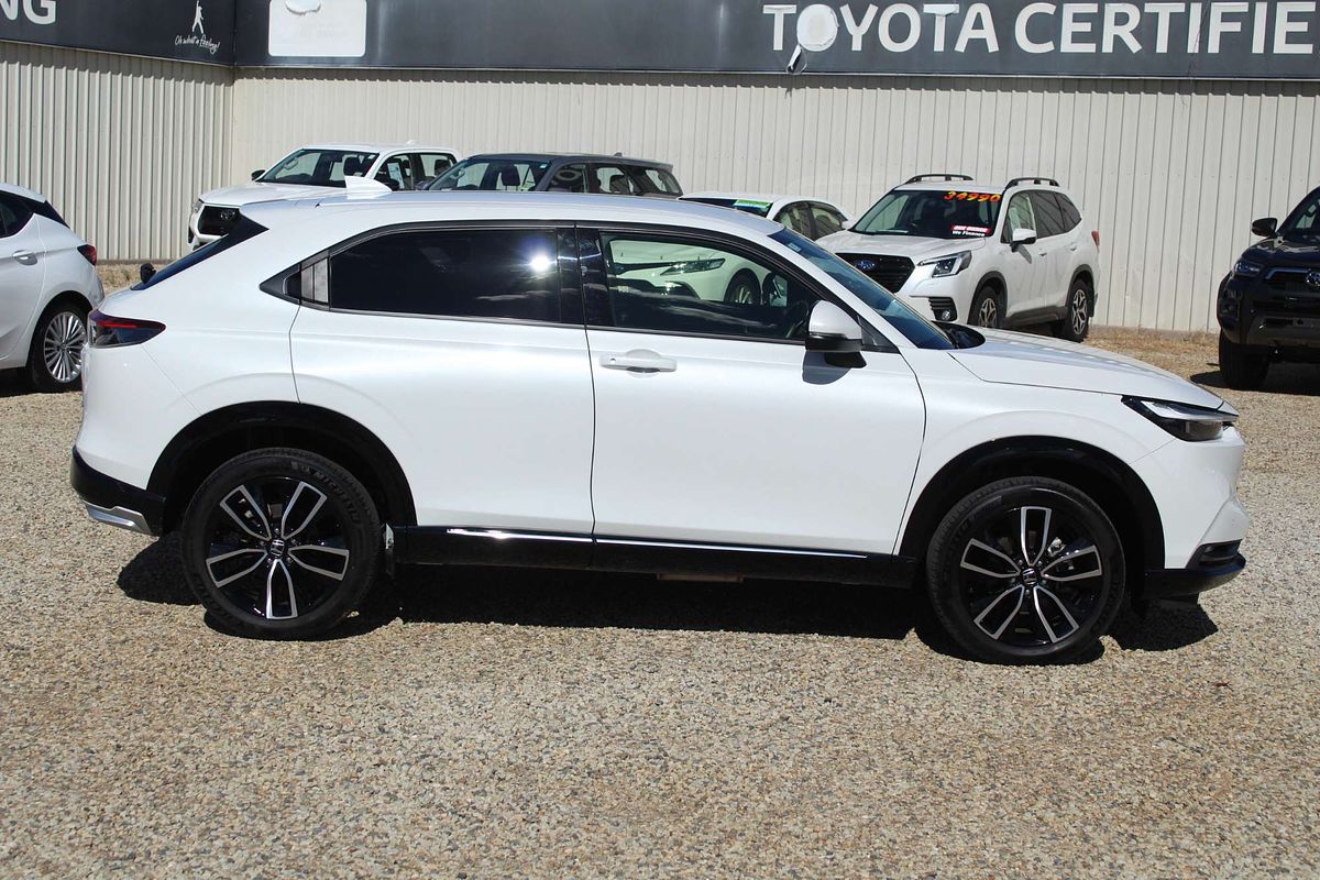 2023 Honda HR-V e:HEV L